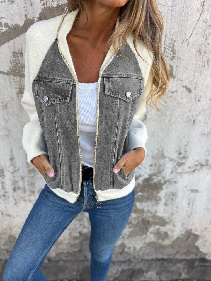 Armoirè | Einzigartige Jeansjacke mit Vintage-Twist