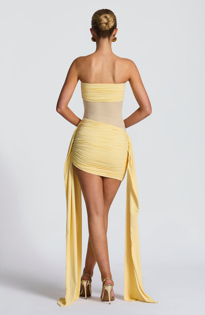 Armoirè - Šaty bez ramínek Lemon Maxi-Mini s detaily drapování